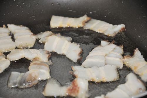 肉笋炒饭步骤2