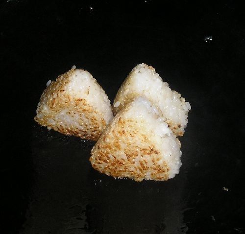 烤饭团步骤4