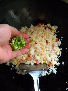 鲜蘑玉米饭步骤8