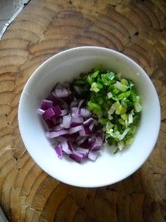 蒜香蛋白牛肉饭步骤3