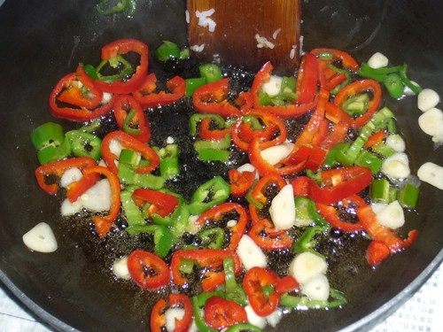 蛋蔬炒饭步骤5
