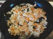 爱心米饭炒豆渣步骤9
