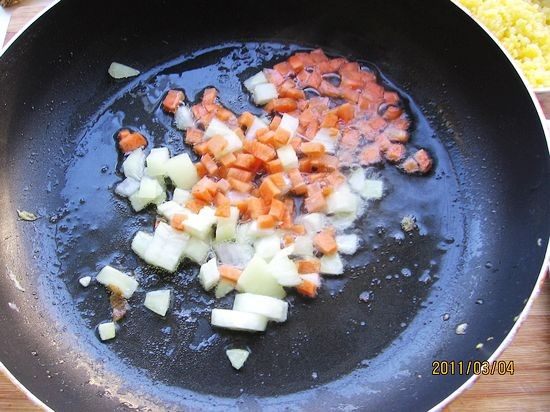 黄金炒饭步骤4