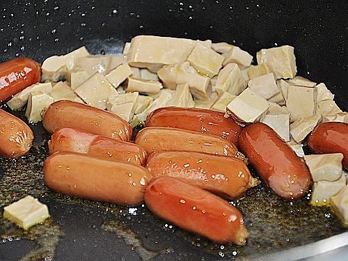 豆丁蛋炒饭步骤6