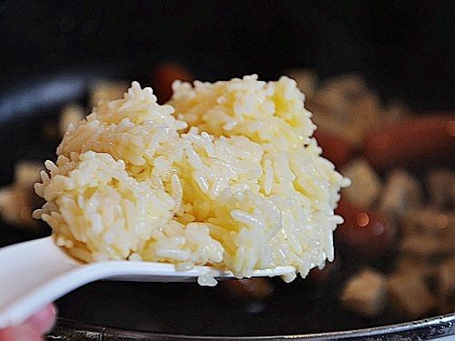 豆丁蛋炒饭步骤7