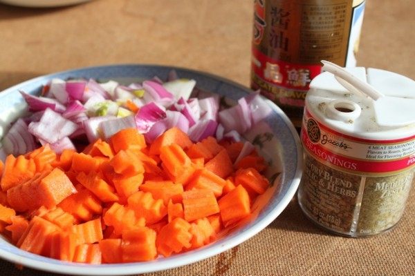 羊肉手抓饭步骤2