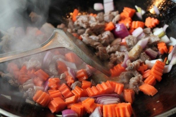羊肉手抓饭步骤4