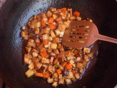 土豆瘦肉香菇饭步骤5