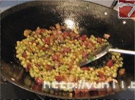 腊味炒糯米饭步骤2