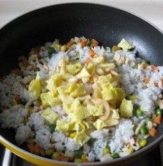 苹果蔬菜饭步骤6