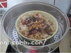 蒸腊味糯米饭步骤7