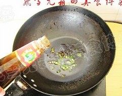 蚝油炒饭步骤4