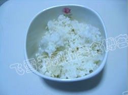 青椒玉米炒饭步骤1