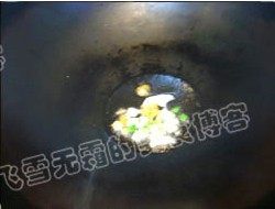 酱油炒饭－－（红烧肉步骤4