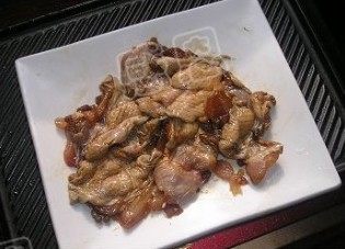 鸡腿盖饭步骤2