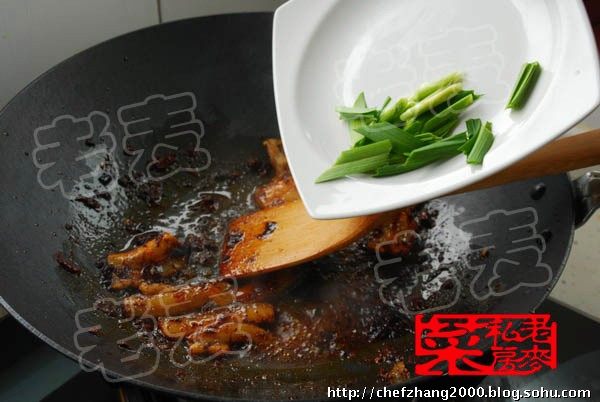 回锅肉炒饭步骤4