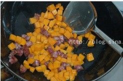 南瓜香肠焖饭步骤3