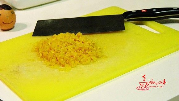 肉松饭卷步骤3
