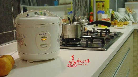 肉松饭卷步骤2