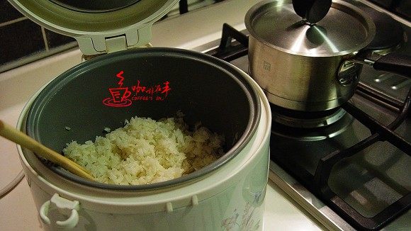 肉松饭卷步骤7