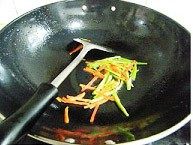 榨菜牛柳盖饭步骤6