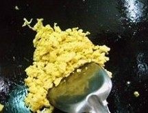 香草豉油蛋炒饭步骤2