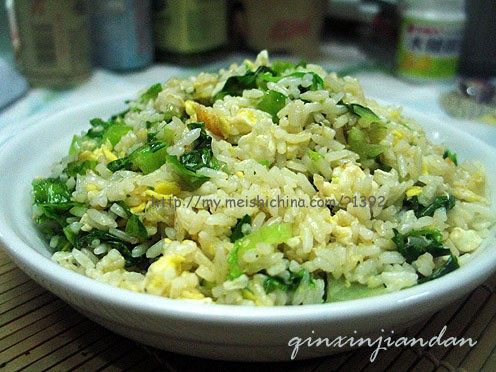 生菜丝鸡蛋炒饭步骤4