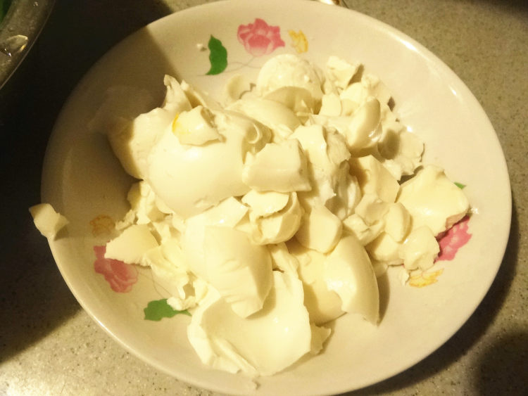 鸭蛋白青菜粥步骤1
