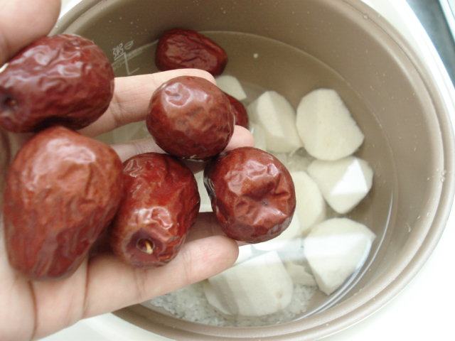 红枣山药粥步骤5