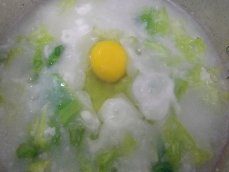 生菜窝蛋粥步骤8