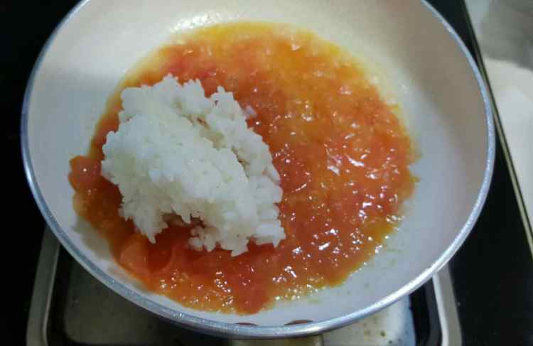 番茄蔬菜鱼丸粥步骤3