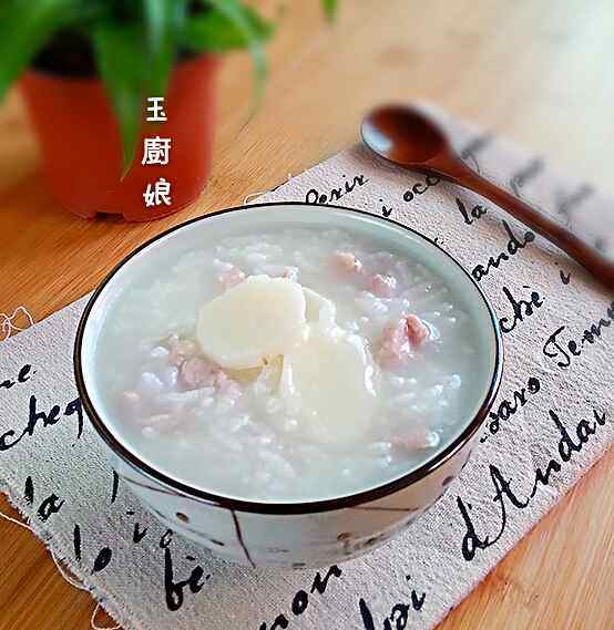 淮山瘦肉粥步骤9