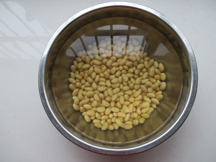 豆浆红糙米山药粥步骤2