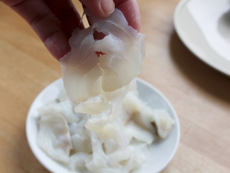 生滚鳕鱼粥#多效护理步骤4