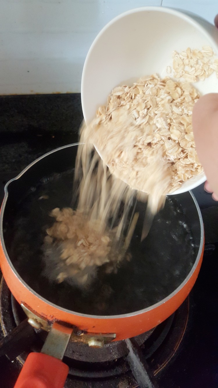 苹果麦片粥步骤2