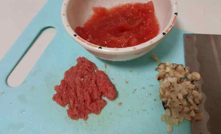 番茄牛肉小米粥步骤3