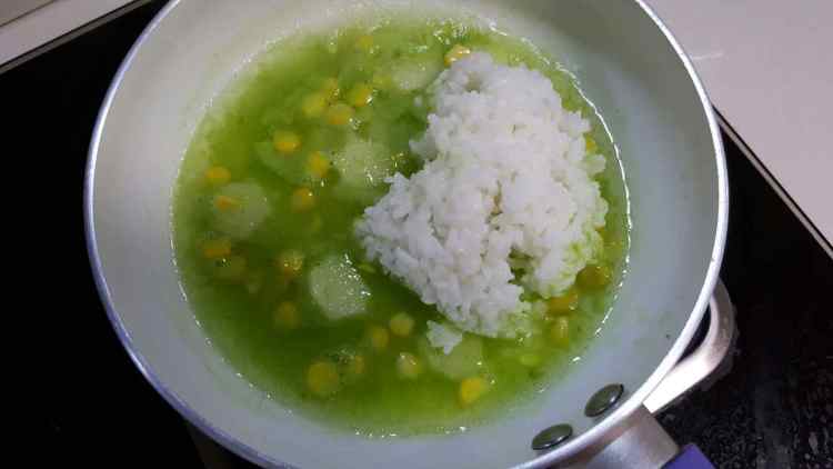 大米蒿子杆山药粥步骤4