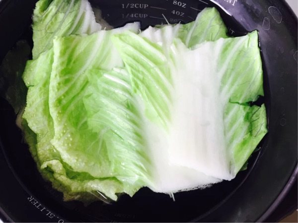 白菜瘦肉粥步骤2
