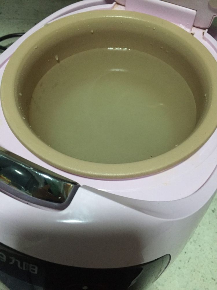 银鱼鸡蛋粥步骤2