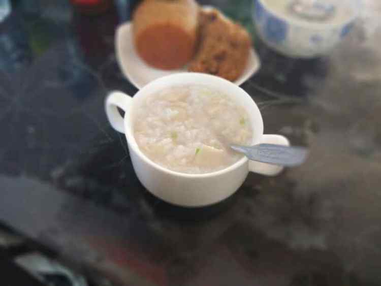 鸡丝芋头粥步骤6