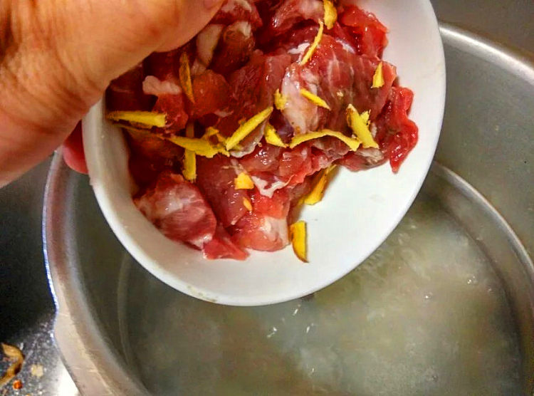 皮蛋瘦肉粥步骤4