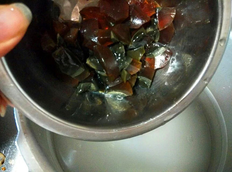 皮蛋瘦肉粥步骤3