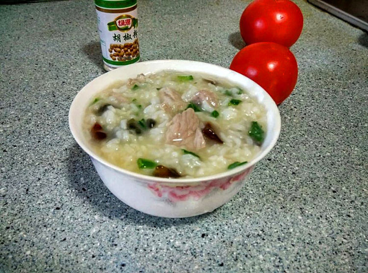 皮蛋瘦肉粥步骤6