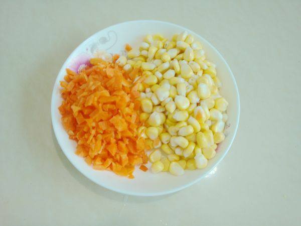 火腿香菇玉米粥步骤3