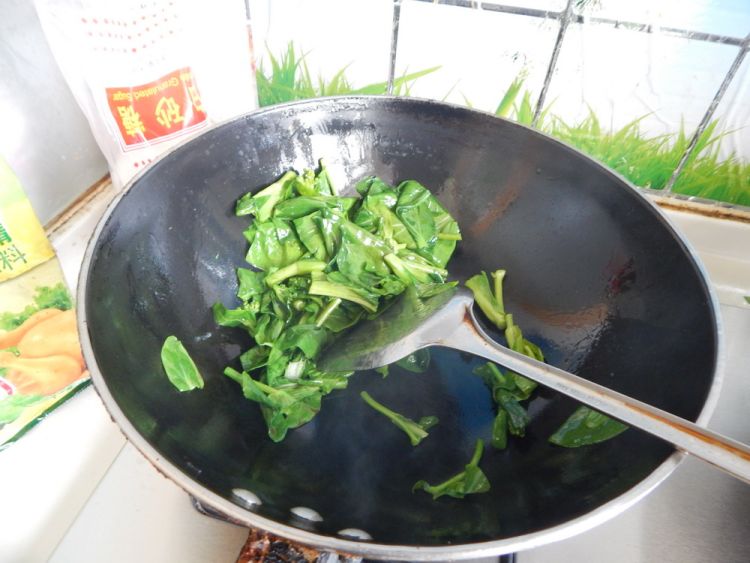 青菜豆腐年糕汤步骤5