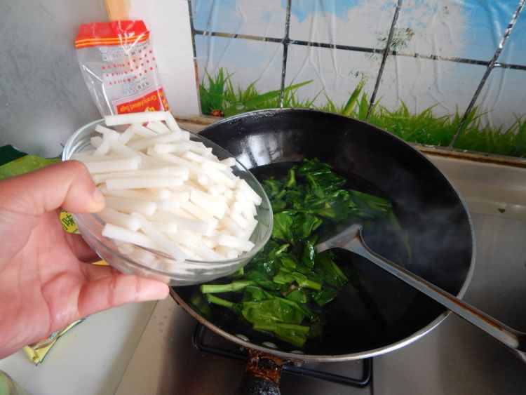 青菜豆腐年糕汤步骤7