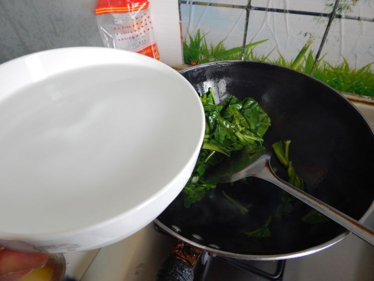 青菜豆腐年糕汤步骤6