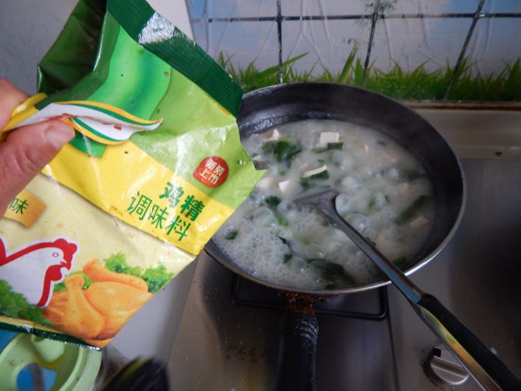 青菜豆腐年糕汤步骤12