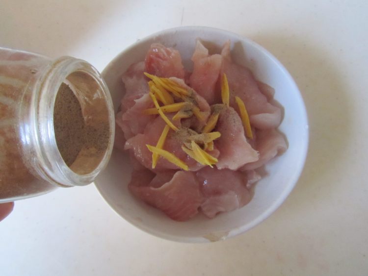 生滚鱼片粥步骤3