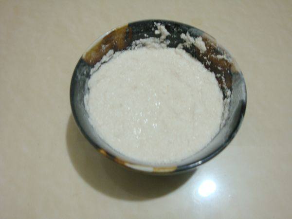 茯苓玫瑰花粥步骤1